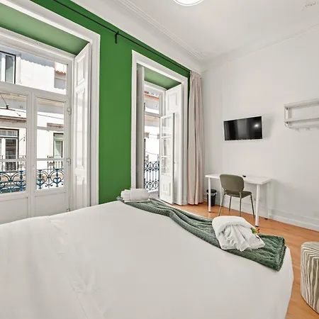 Private - Chiado & Cais Do Sodre 리스본
